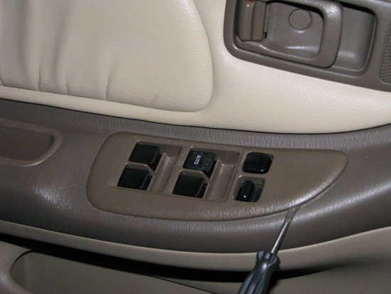 2000 Nissan altima power window switch #1